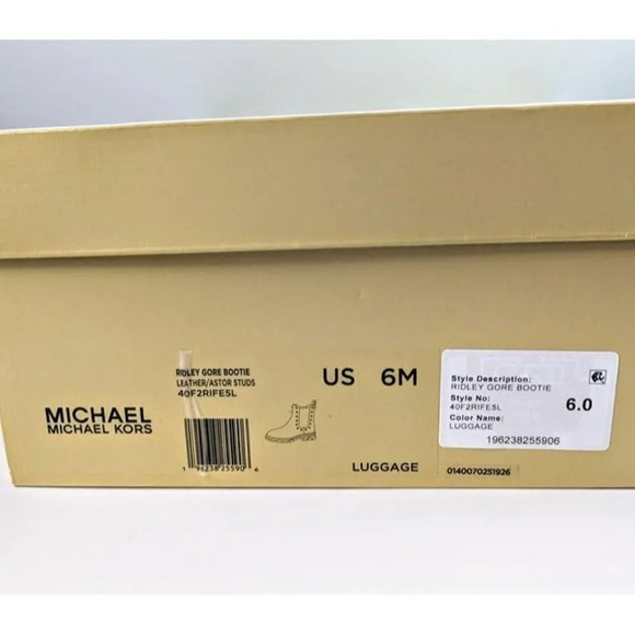 Michael Kors Women's Ridley Studded Lug-Sole Chelsea Booties Size 6 (MSRP $225) - Picture 12 of 12